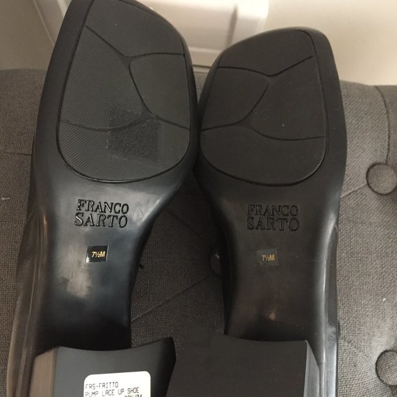 On Trend Franco Sarton Oxford Heels NWT Size 7 Black Leather w/Animal Accent - Picture 6 of 6